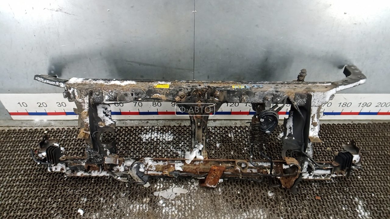 Передняя панель крепления облицовки (телевизор)