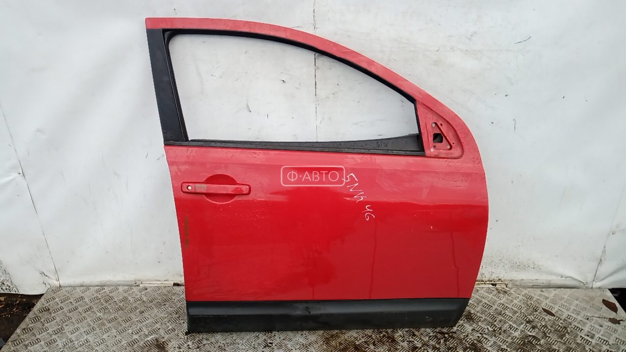 Дверь передняя правая