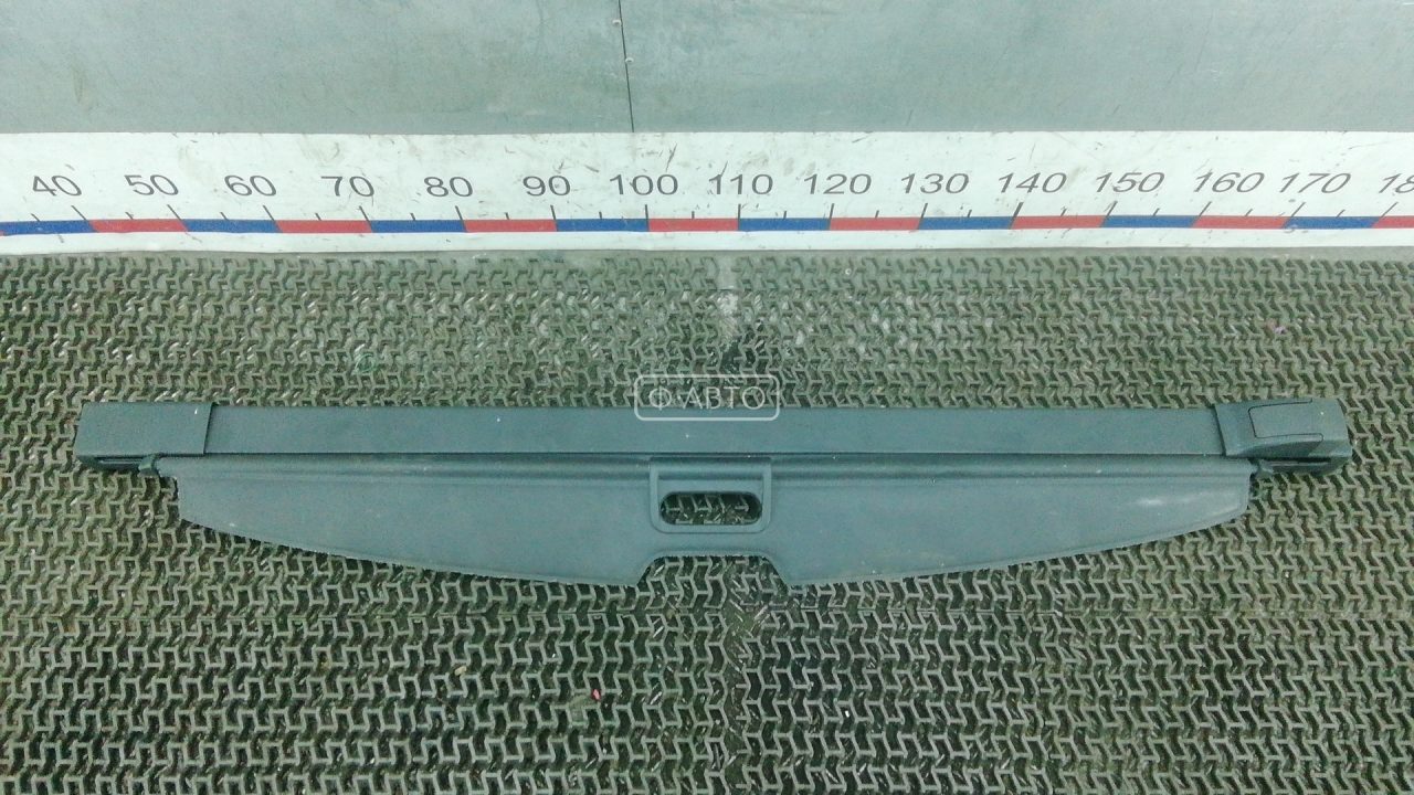 Шторка багажника