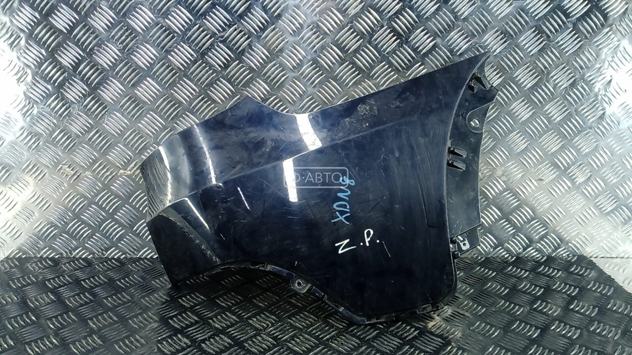 Клык бампера задний правый