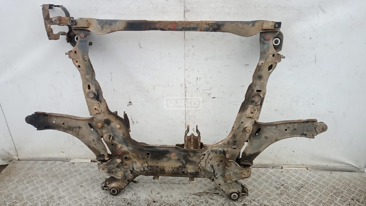 Балка подвески передняя