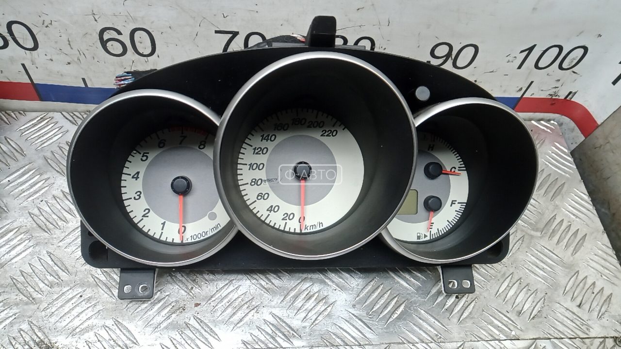 Щиток приборов