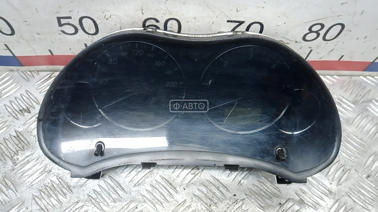 Щиток приборов