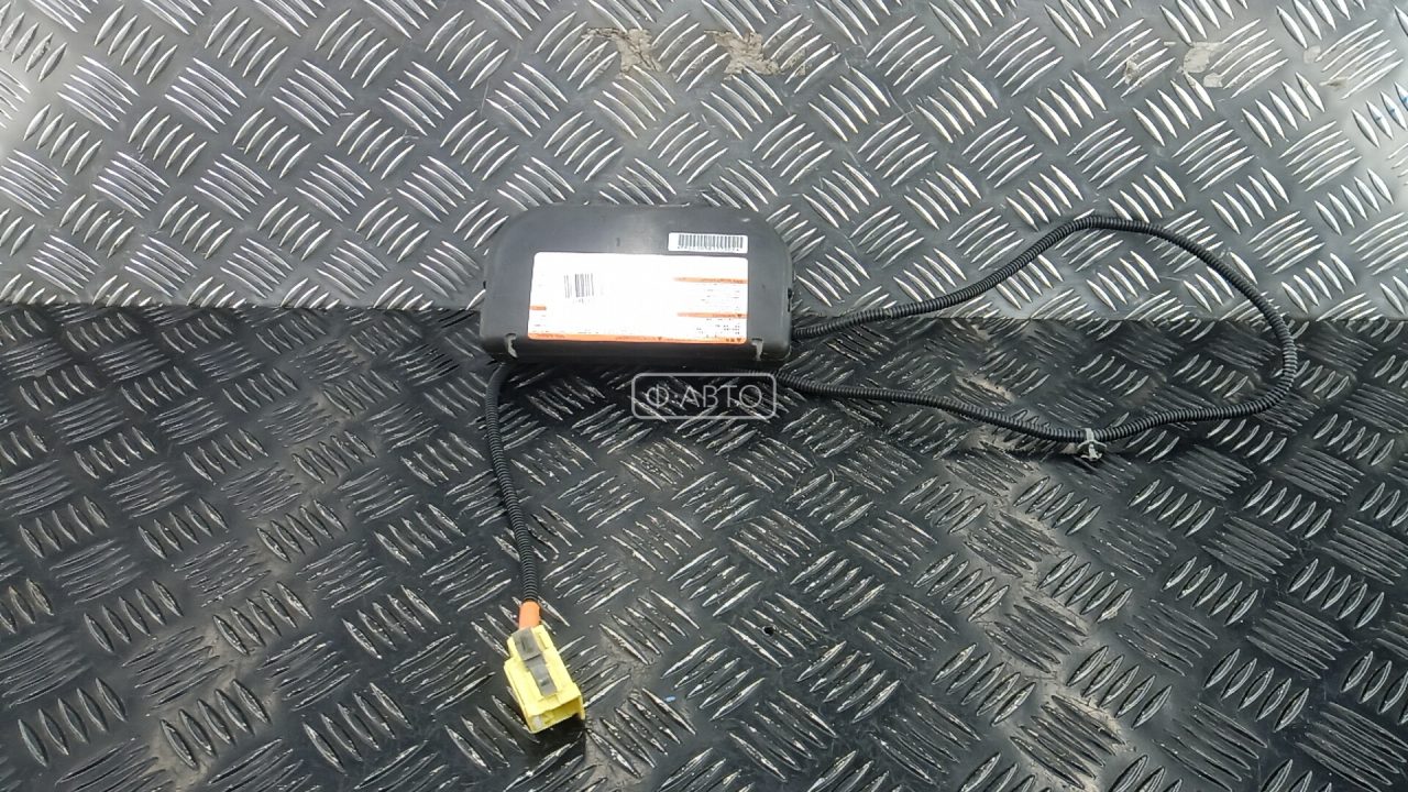 Подушка безопасности пассажира