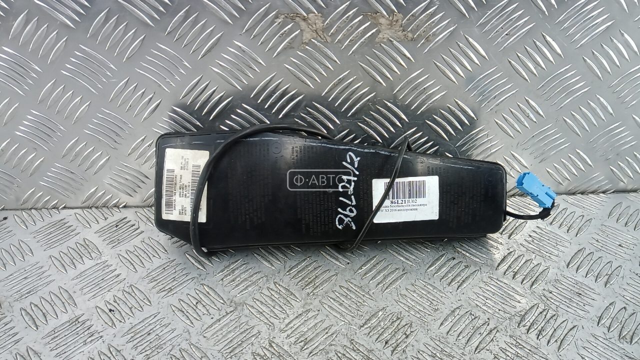 Подушка безопасности пассажира