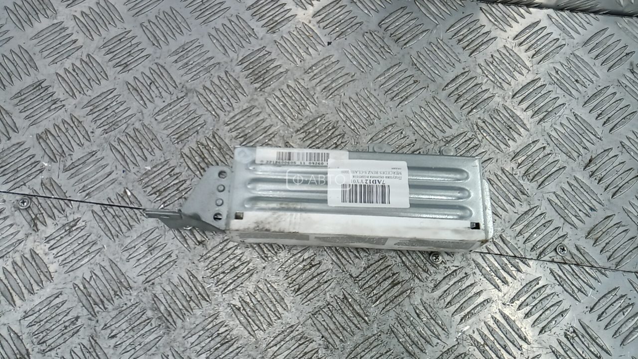 Подушка сидения водителя