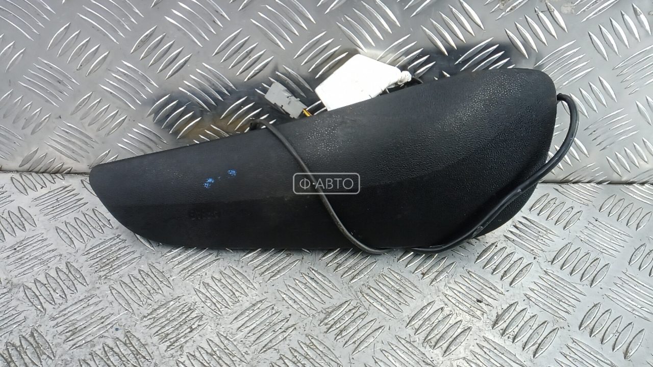 Подушка безопасности пассажира