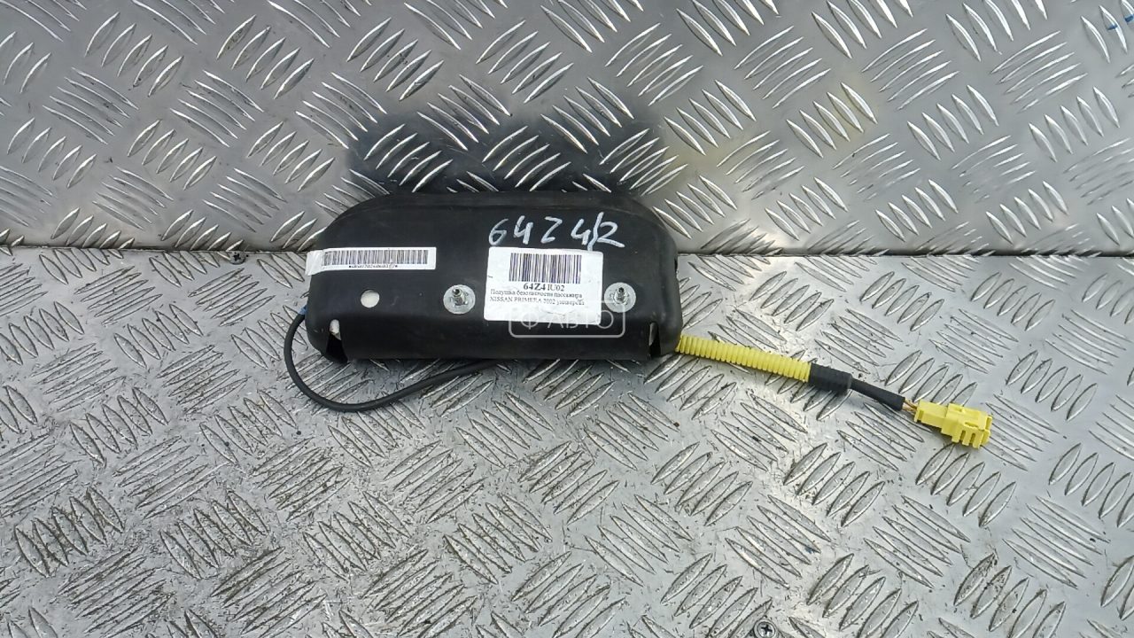 Подушка безопасности пассажира