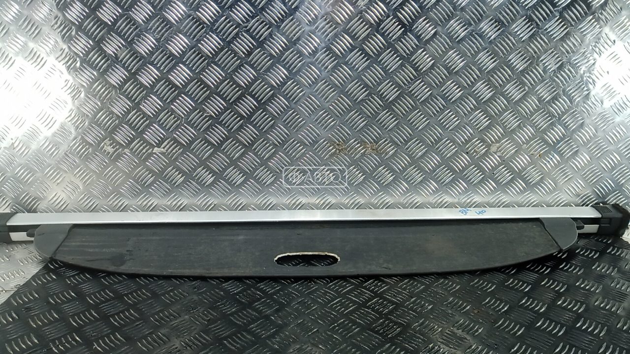 Шторка багажника