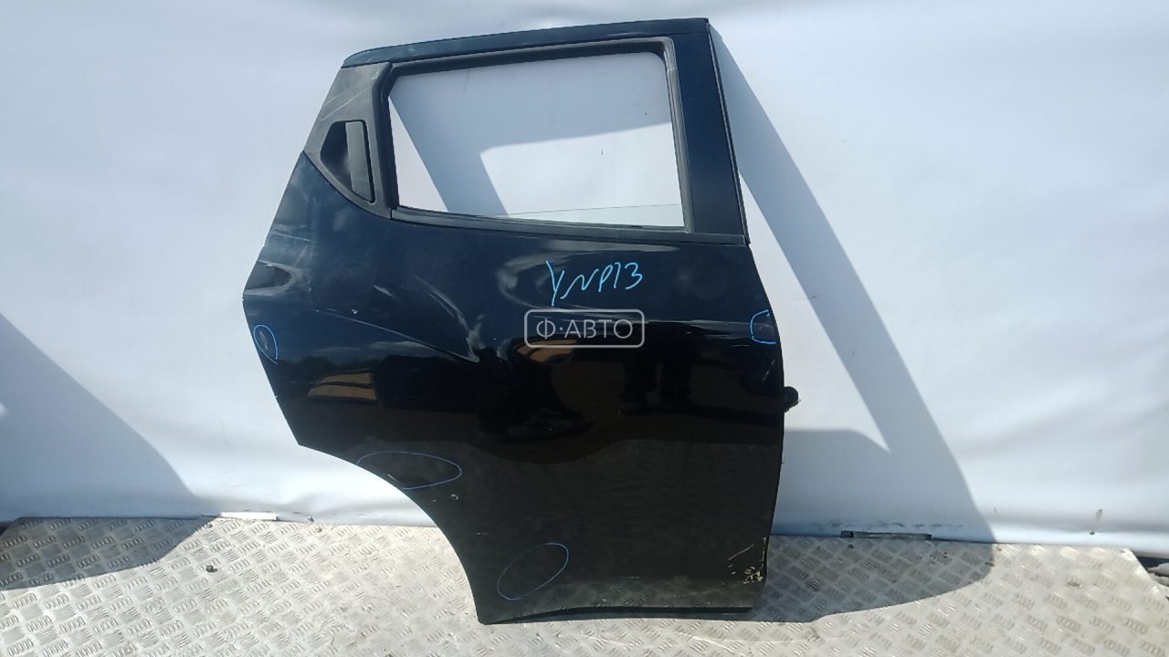Дверь задняя правая