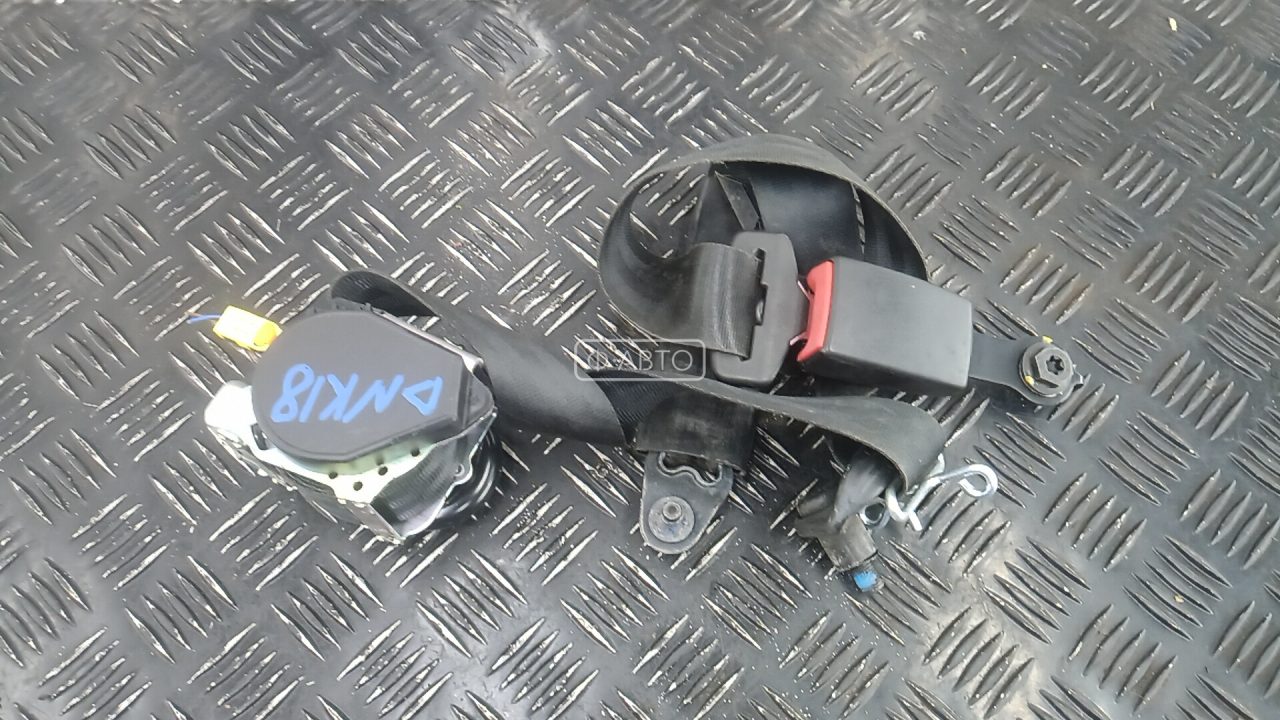 Ремень безопасности с пиропатроном сиденья переднего