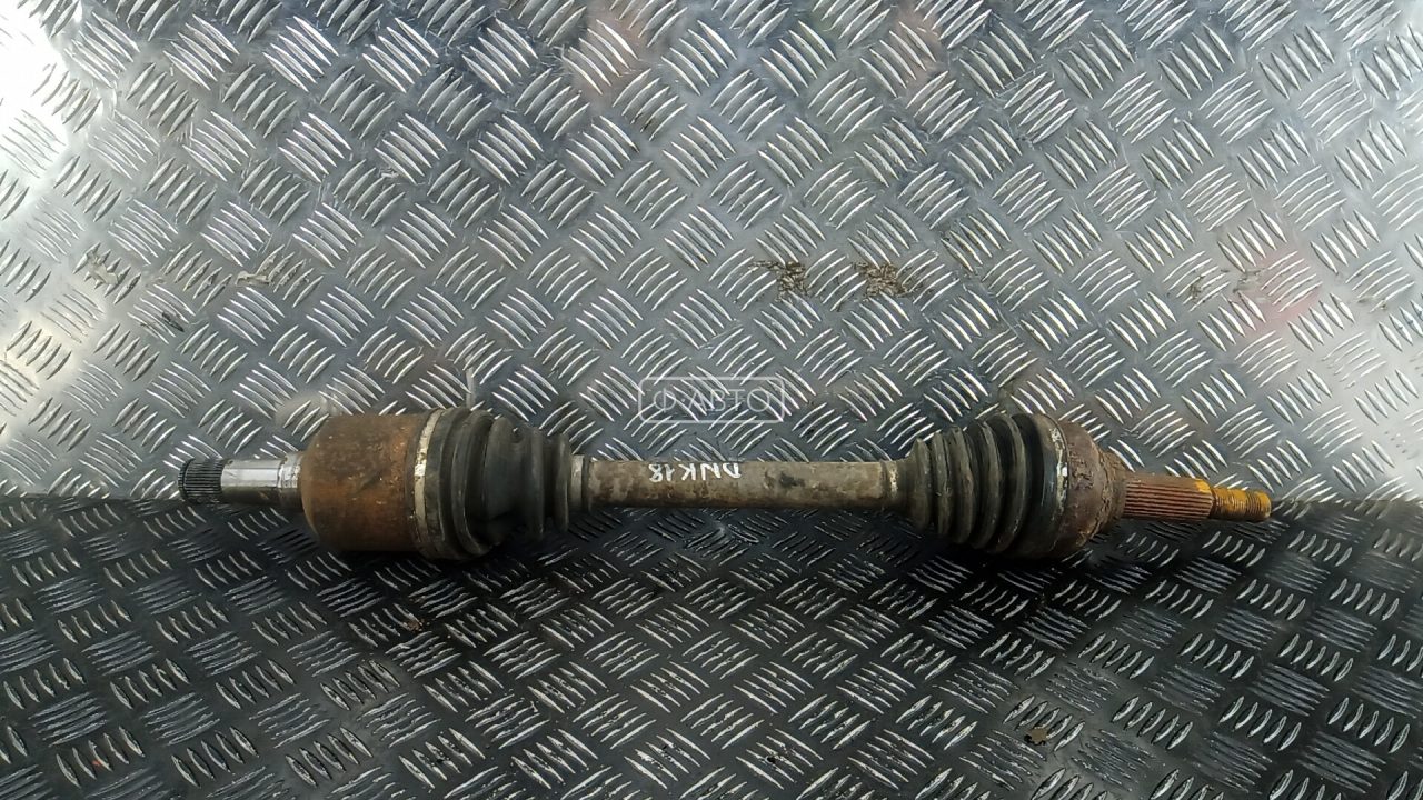 Привод передний левый