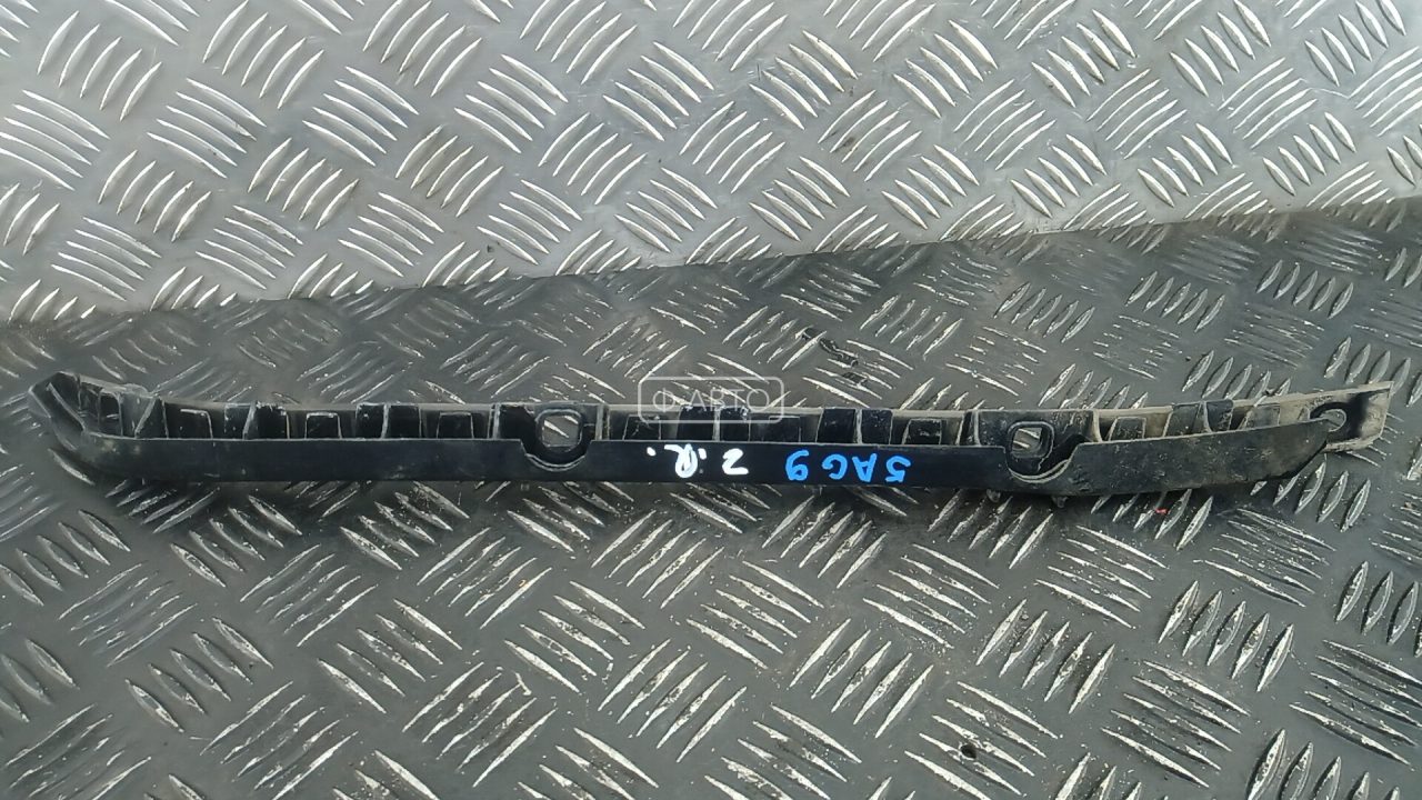 Крепление бампера заднее