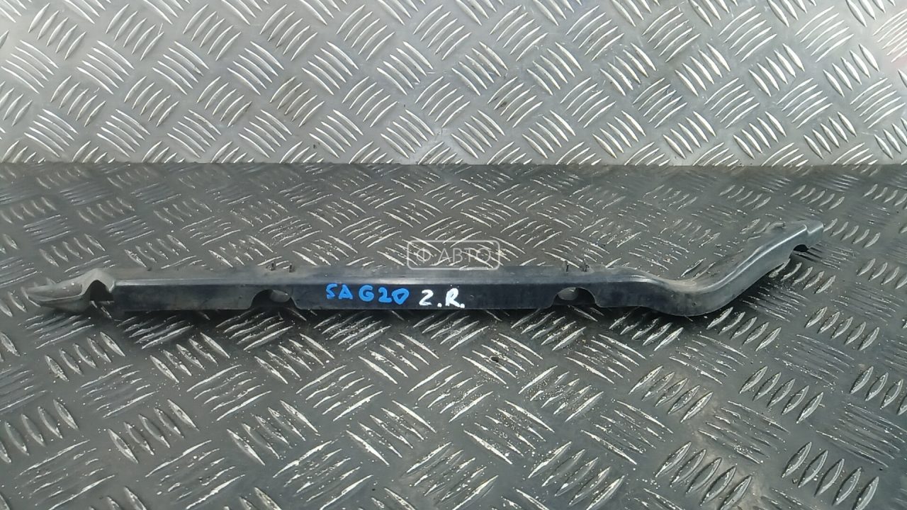 Крепление бампера заднее