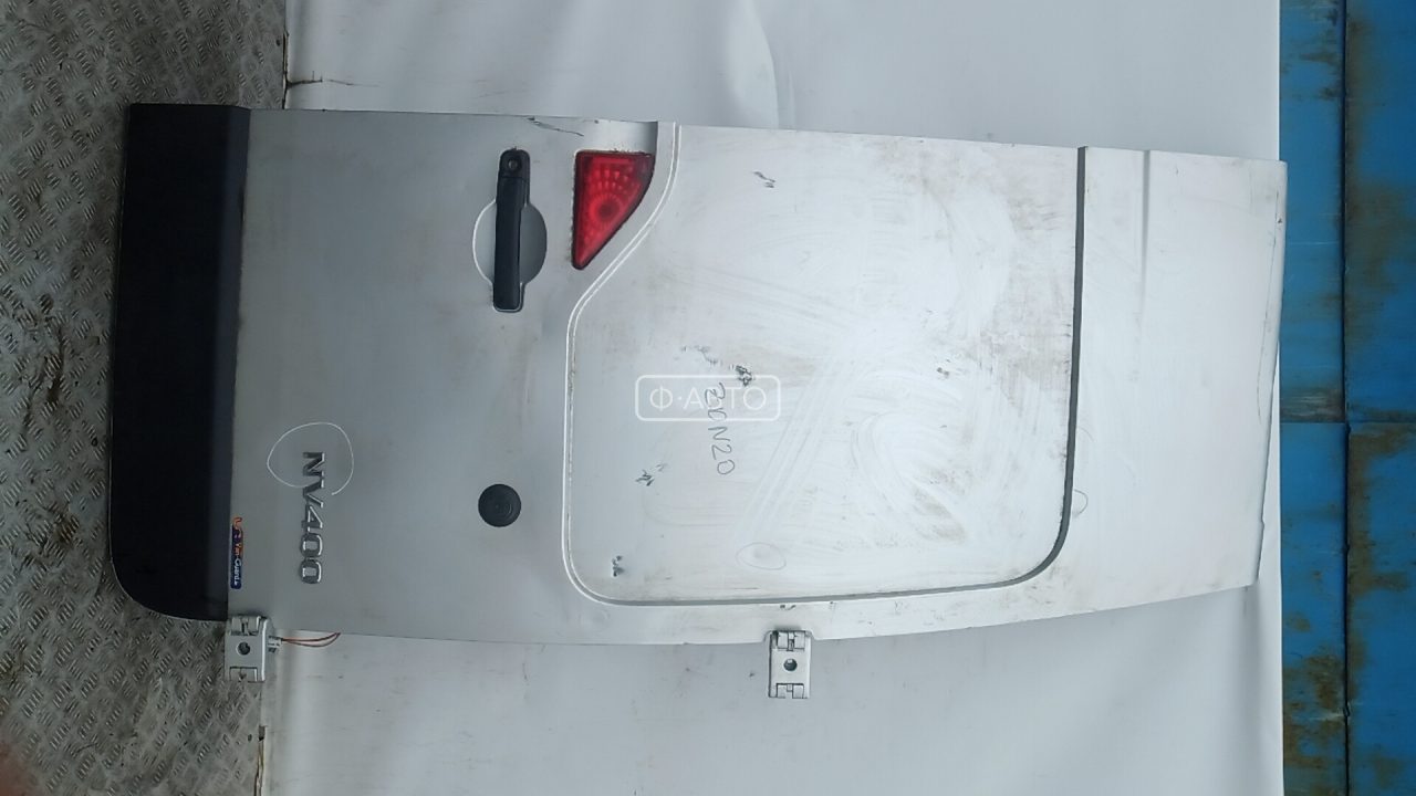 Дверь распашная правая