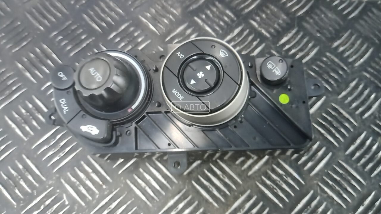 Блок управления печки и климат-контроля