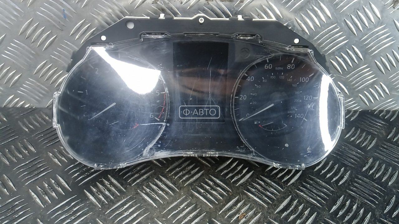 Щиток приборов