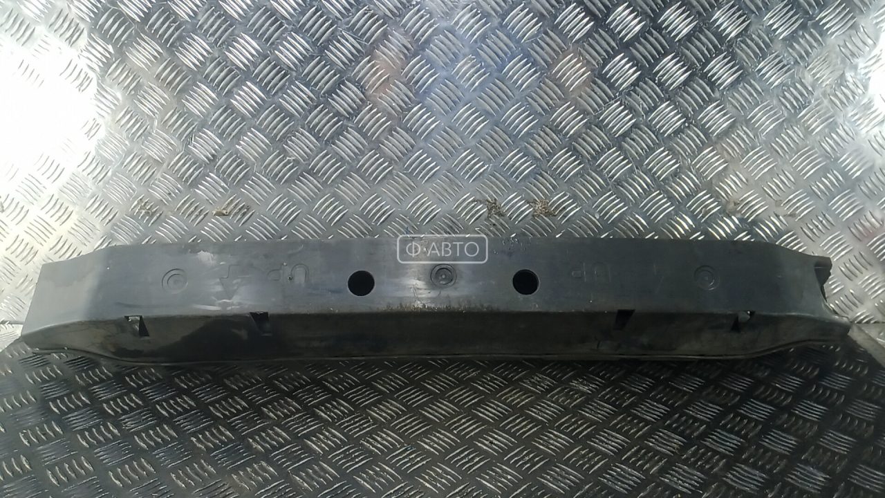 Усилитель бампера передний (кронштейн)