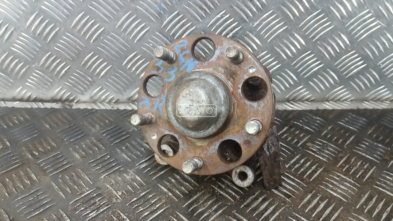 Ступица задняя правая