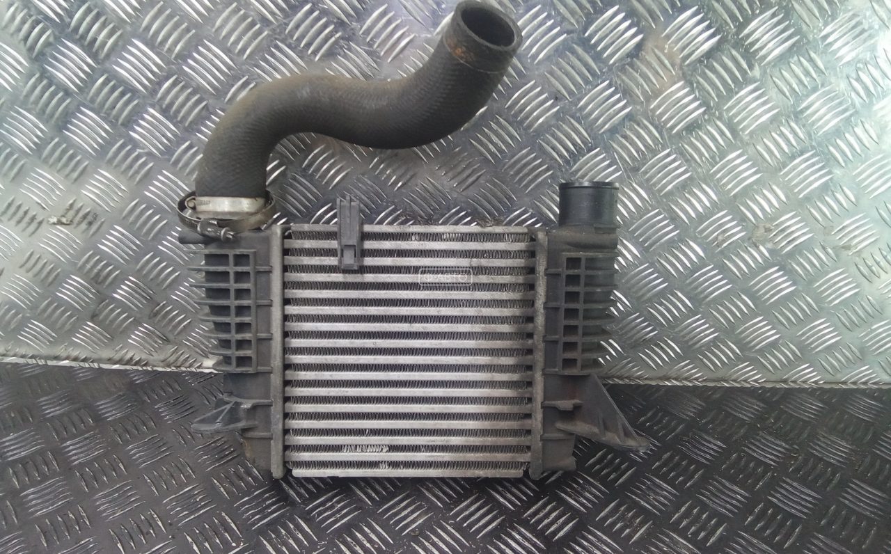 Радиатор интеркулера