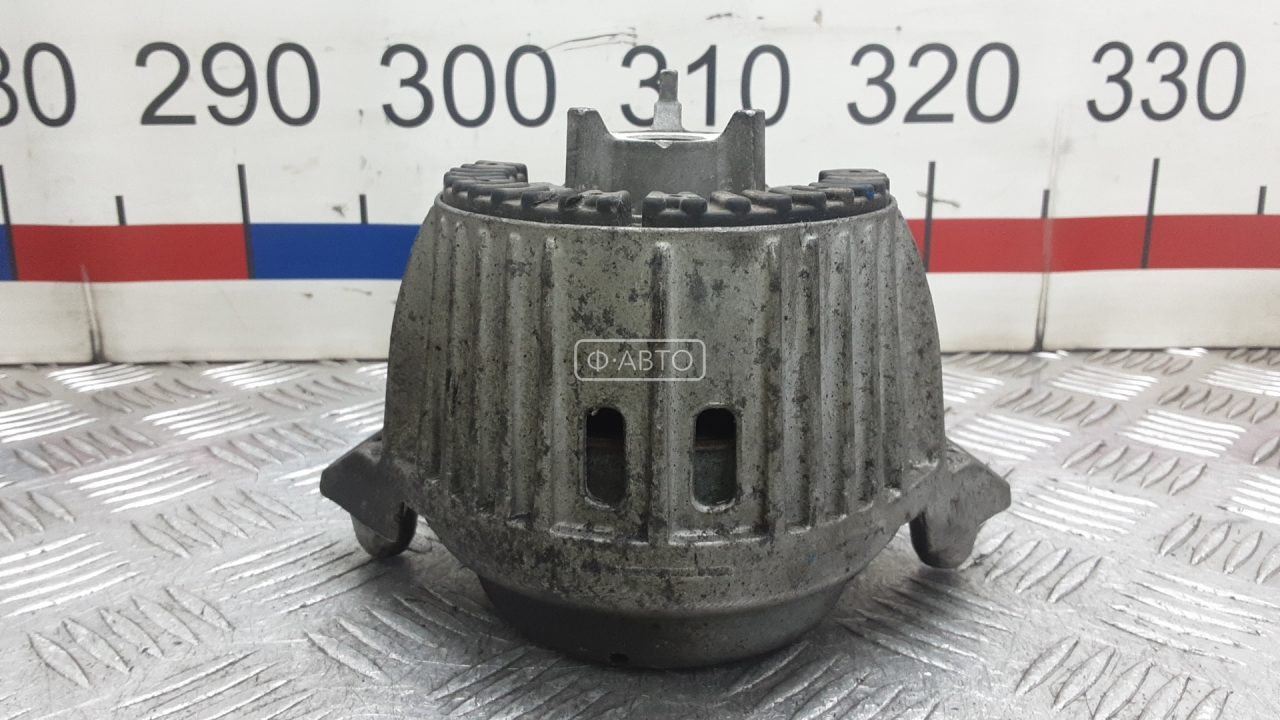 Подушка двигателя дизельная