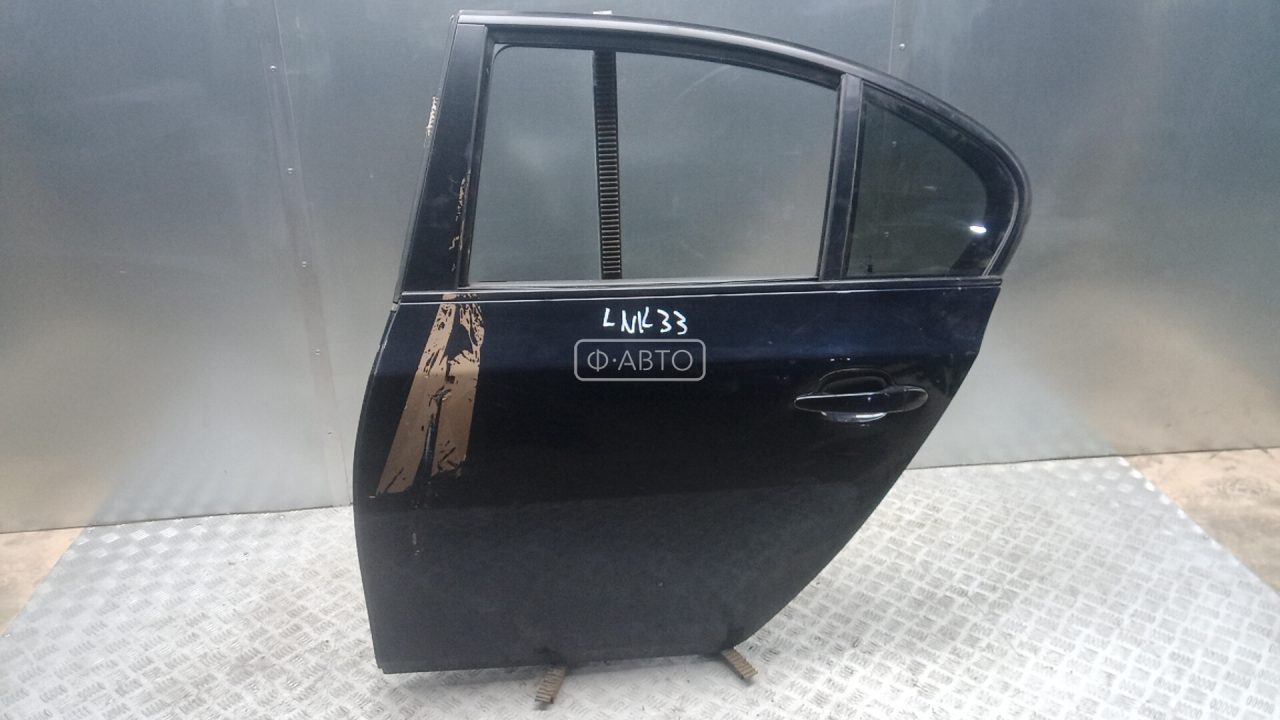 Дверь задняя левая
