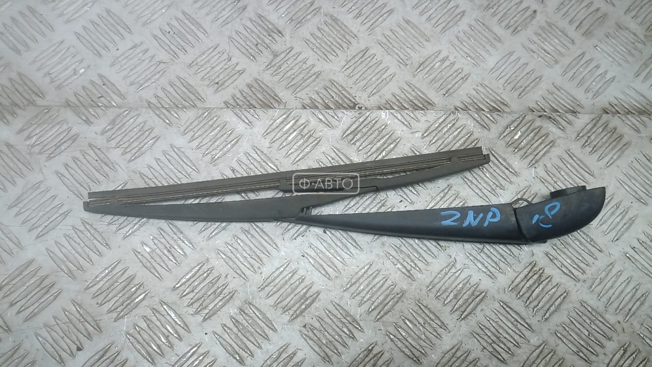 Щеткодержатель 3-5-й двери