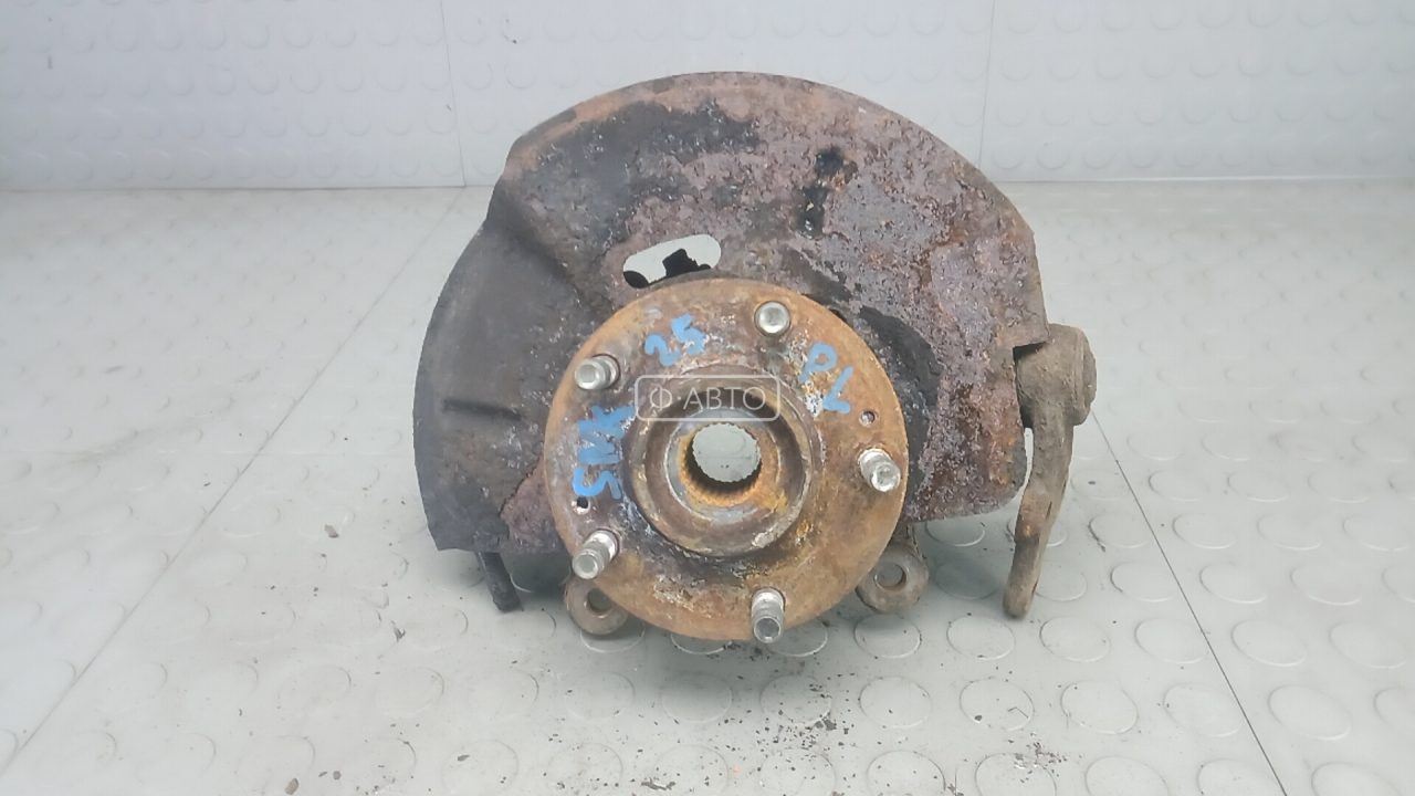 Ступица передняя левая