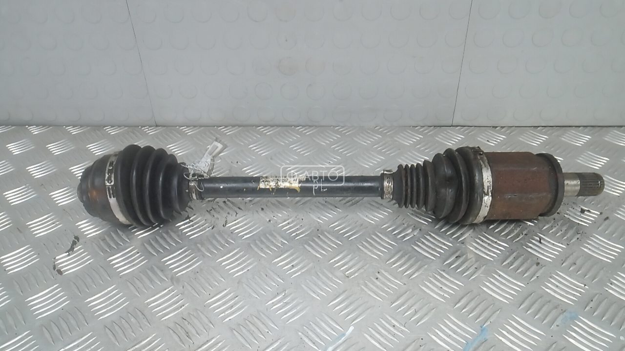 Привод передний левый