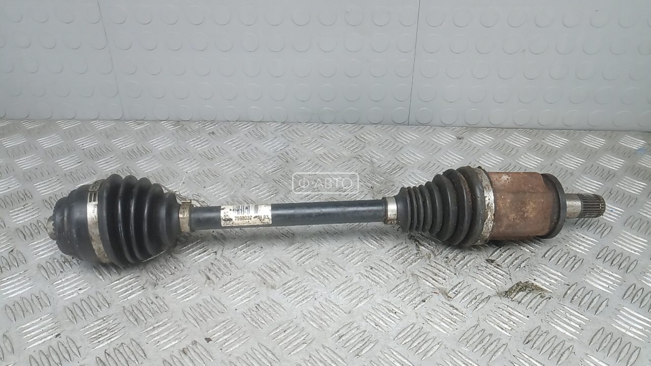 Привод передний левый