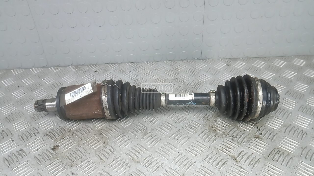 Привод передний левый