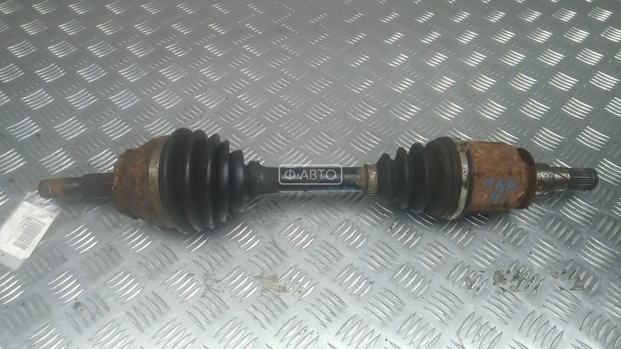 Привод передний правый