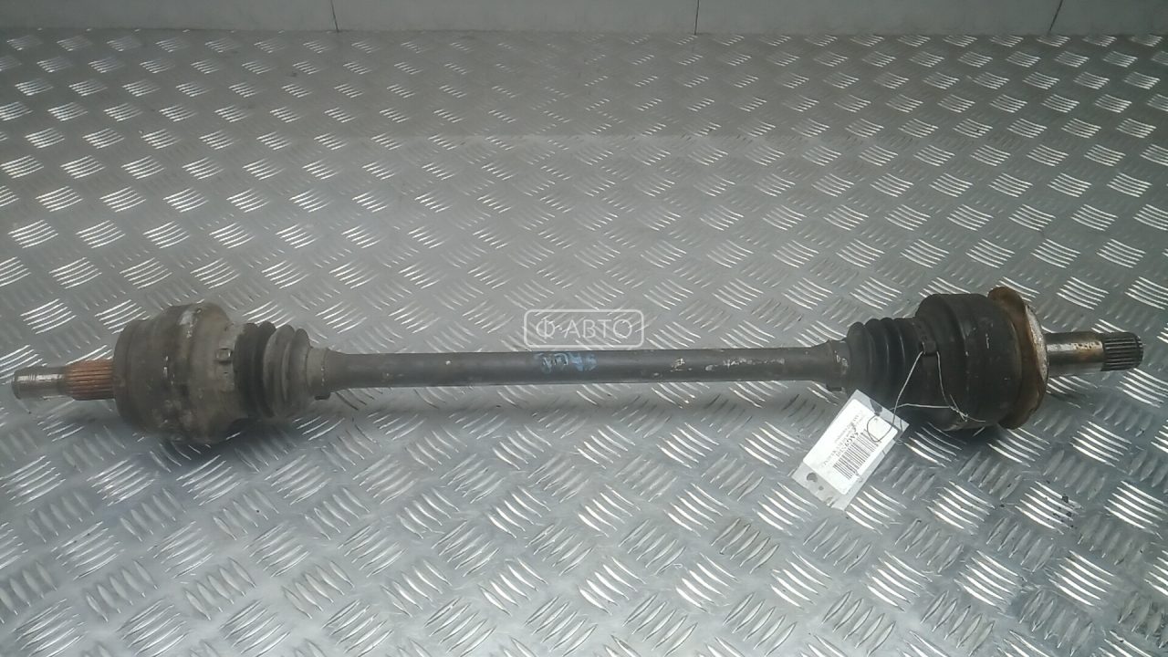 Привод задний правый