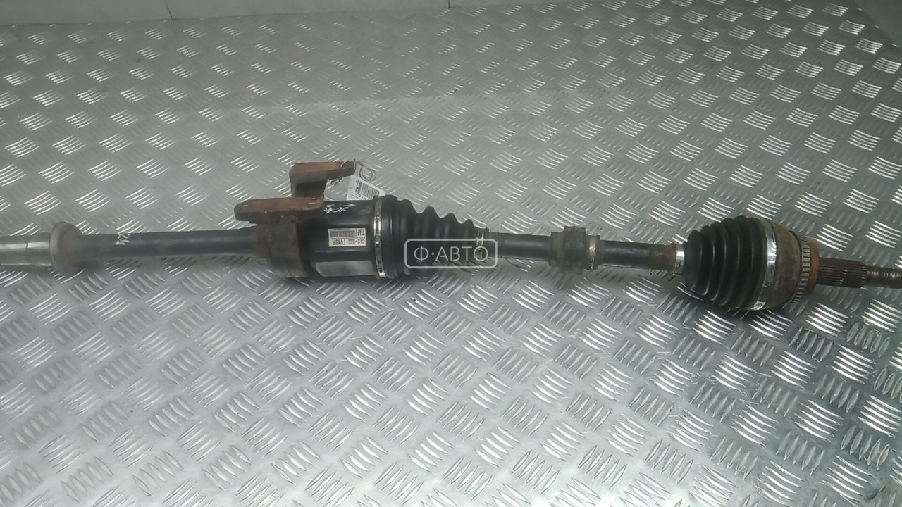 Привод передний правый