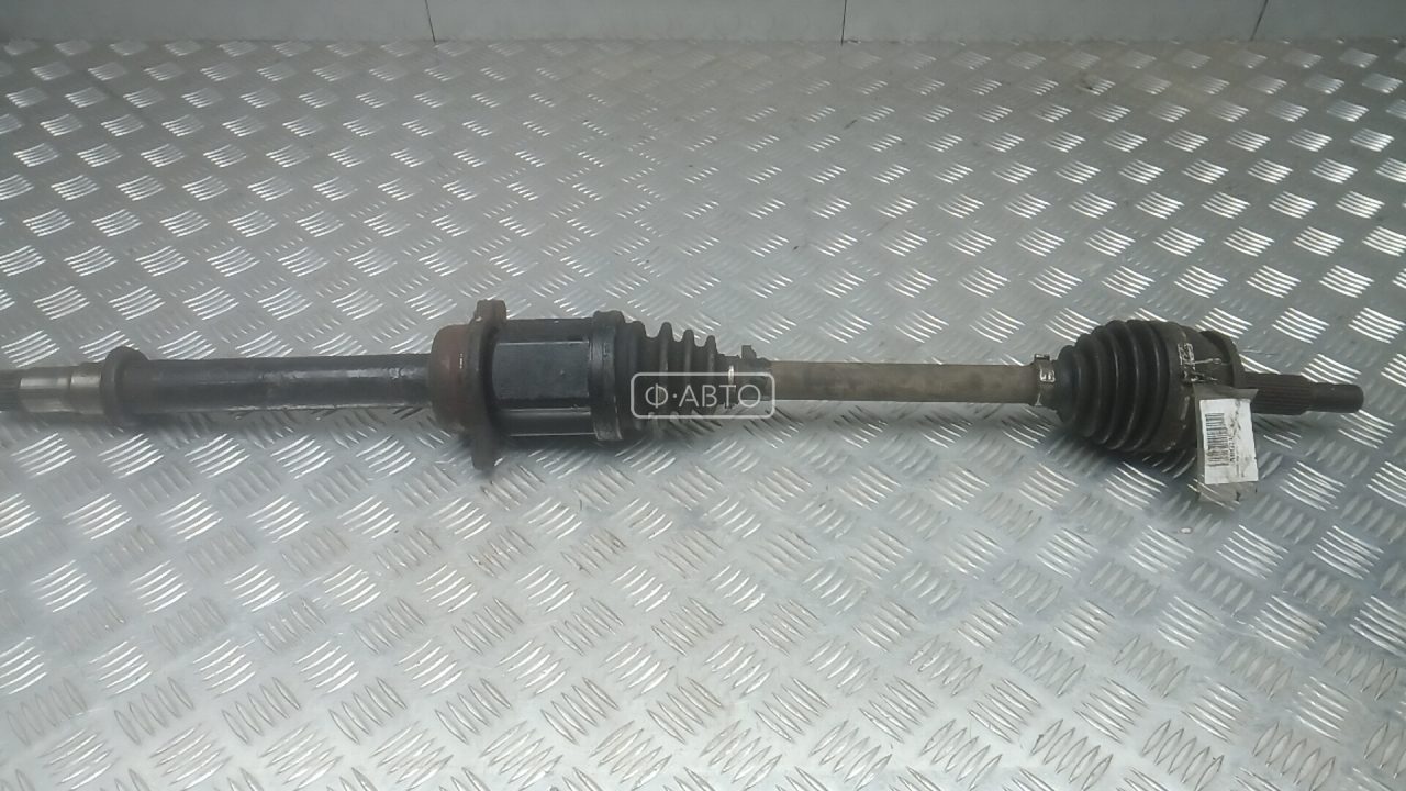 Привод передний правый