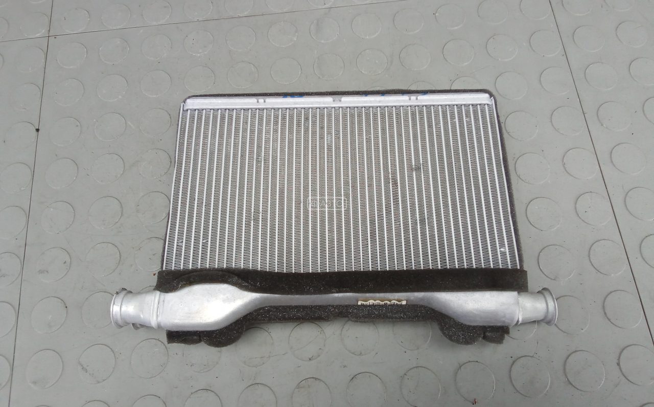 Радиатор отопителя