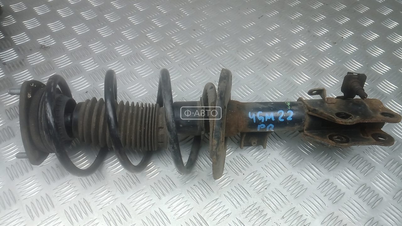 Стойка передняя правая