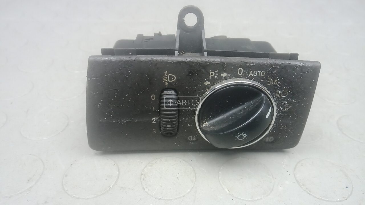 Переключатель света