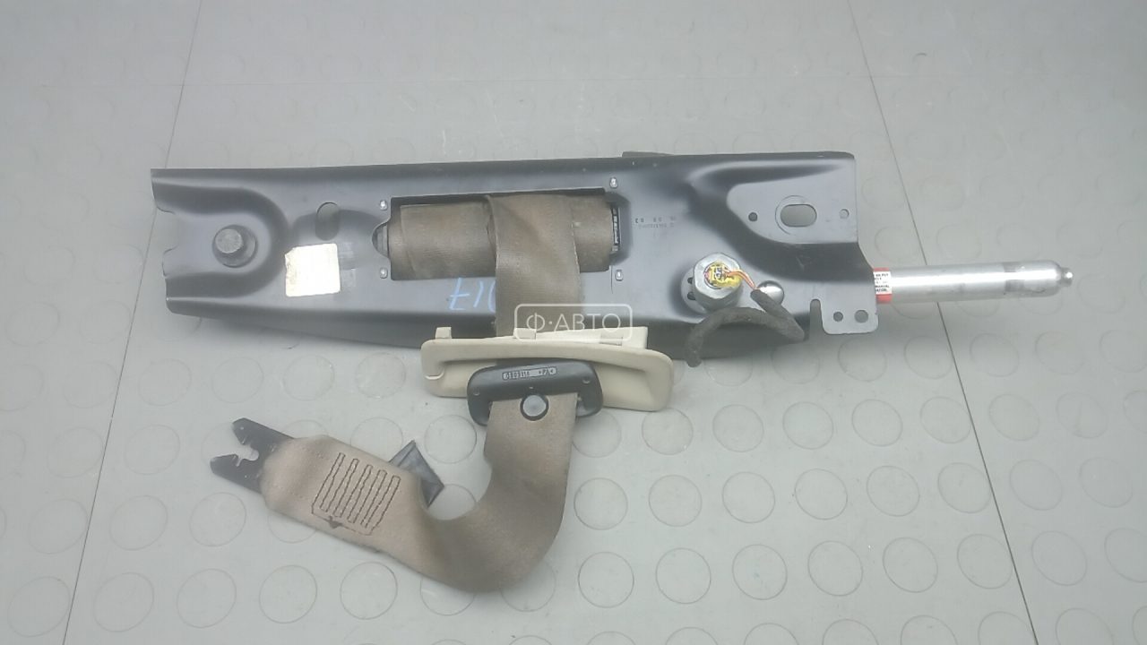 Ремень безопасности с пиропатроном сиденья переднего