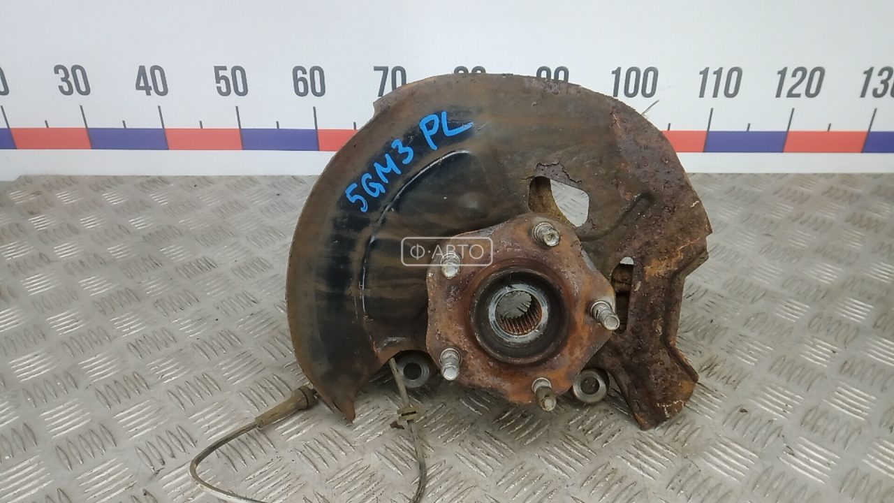 Ступица передняя левая