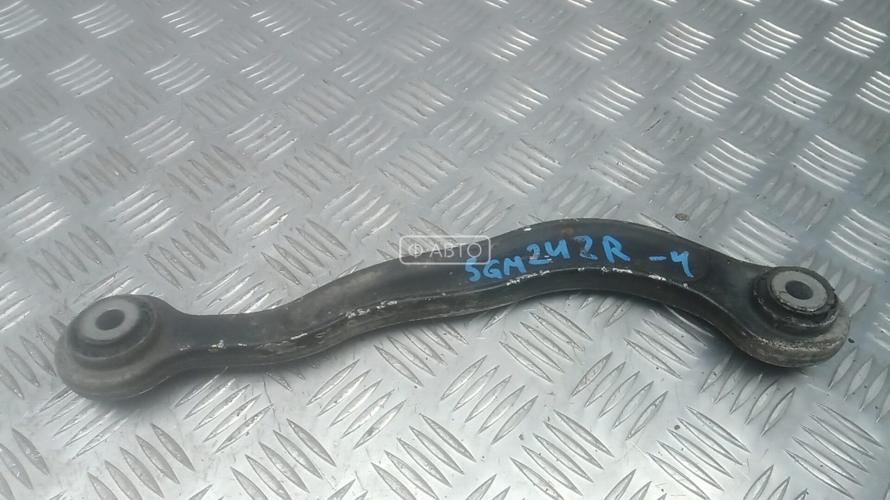 Рычаг задний