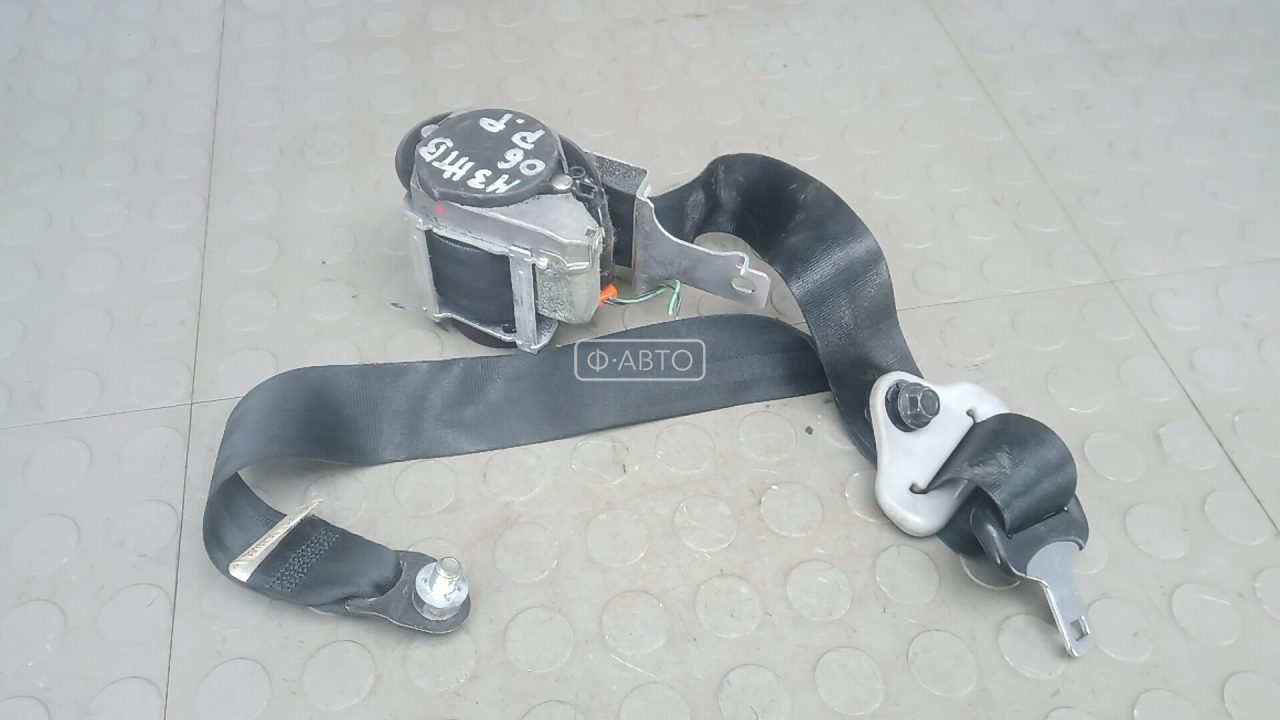 Ремень безопасности с пиропатроном сиденья переднего