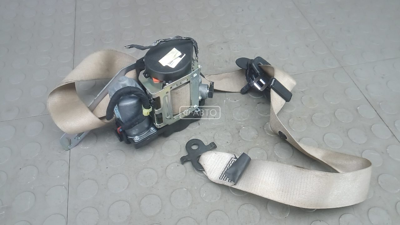 Ремень безопасности с пиропатроном сиденья переднего