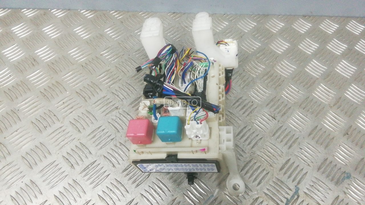 Блок предохранителей