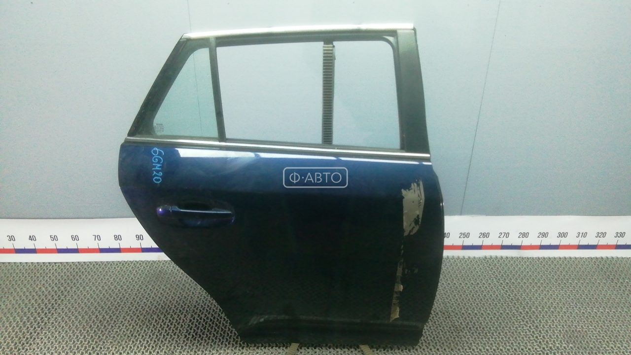 Дверь задняя правая