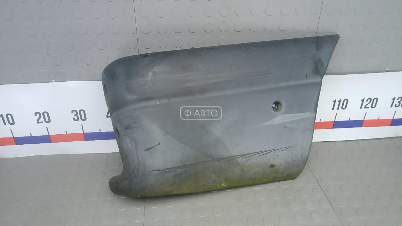 Клык бампера задний правый