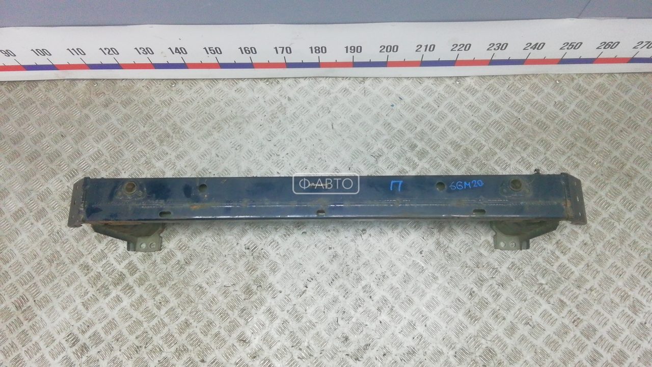 Усилитель бампера передний (кронштейн)