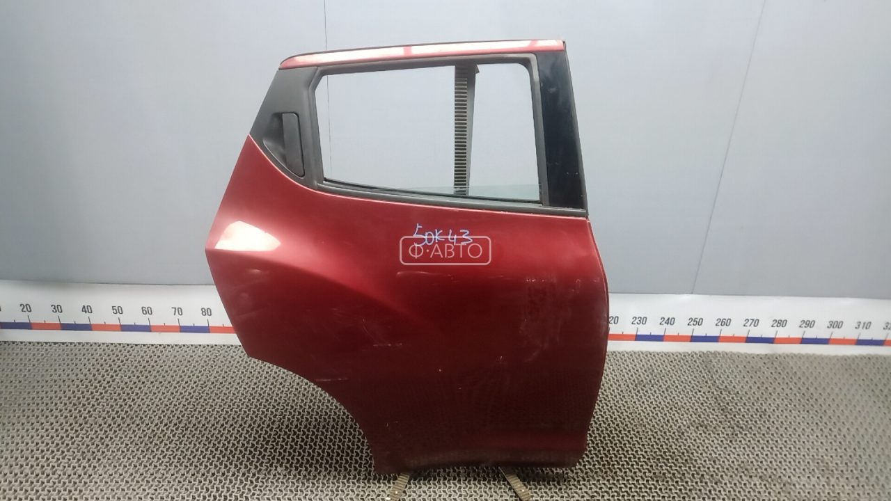 Дверь задняя правая