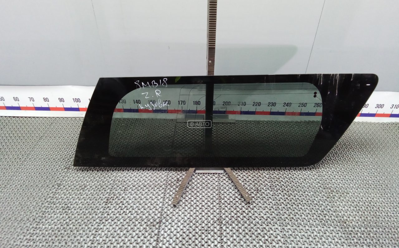 Стекло кузова боковое заднее правое