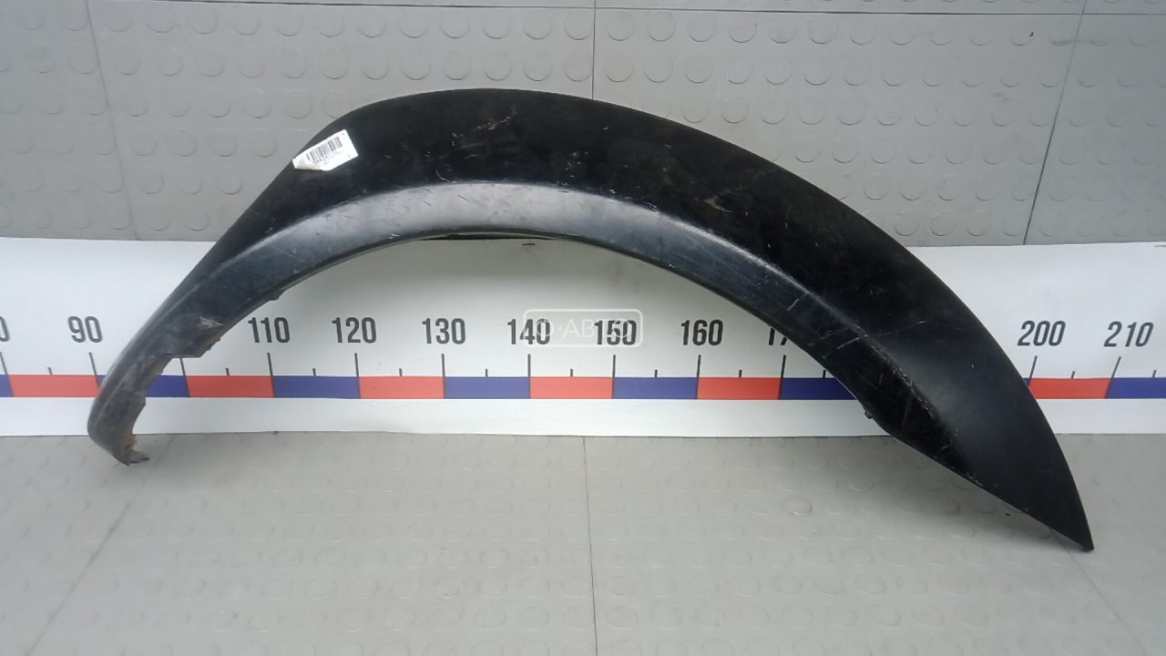 Молдинг крыла переднего правого